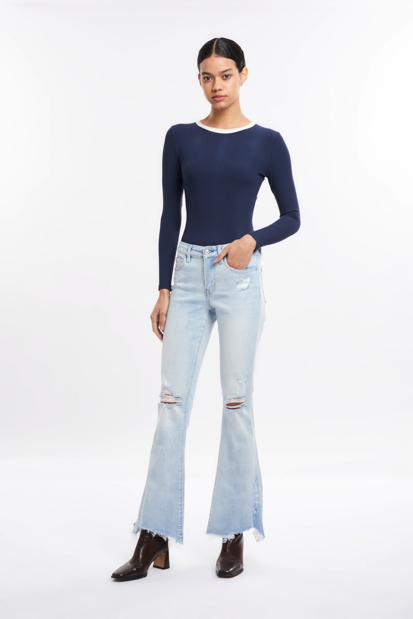 Mid-rise flared jeans