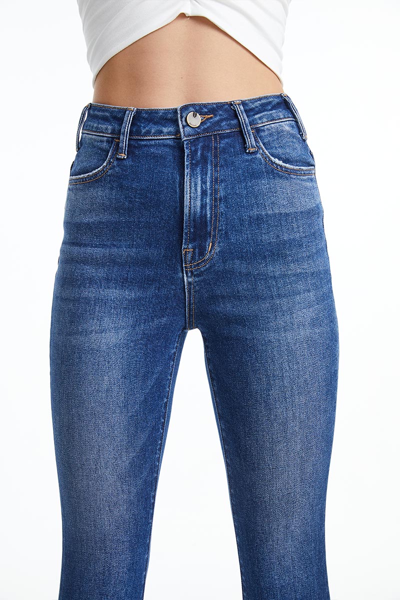 High Rise Straight Leg Crop Jeans