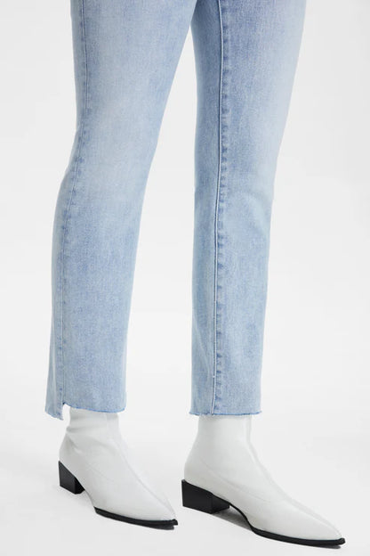 HIGH RISE SLIM JEANS WITH RAW HEM