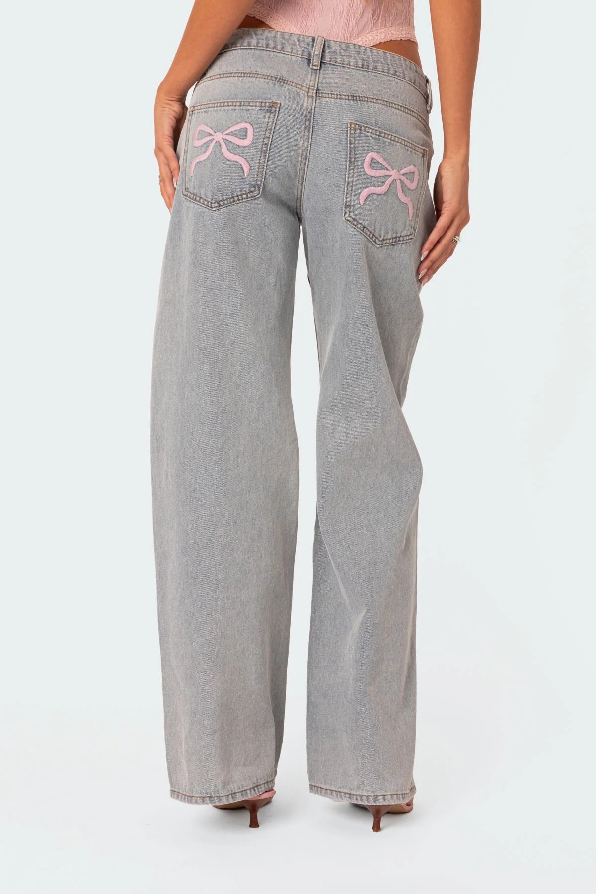 Casual Comfort Minimalist Style Bow Embroidered Straight Leg Jeans